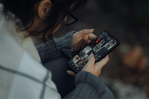 WhatsApp não baixa fotos e vídeos automaticamente